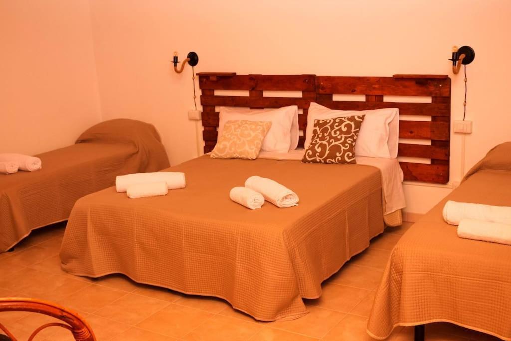 A Rizzilla Guest House Nicotera Exterior foto